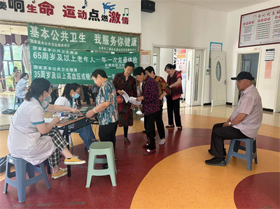 凯利社区开展健康义诊活动，贴心服务暖民心